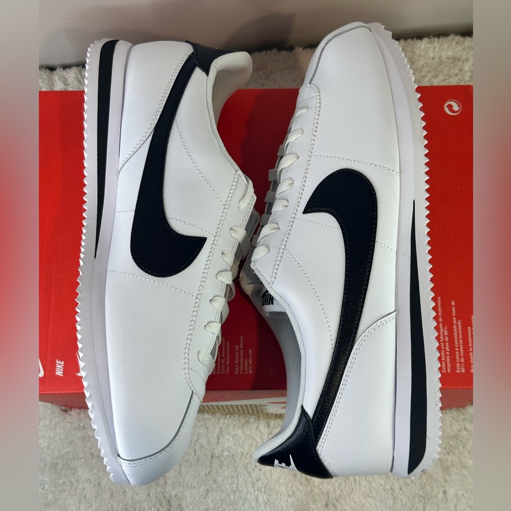 Nike Cortez - Picture 5 of 13